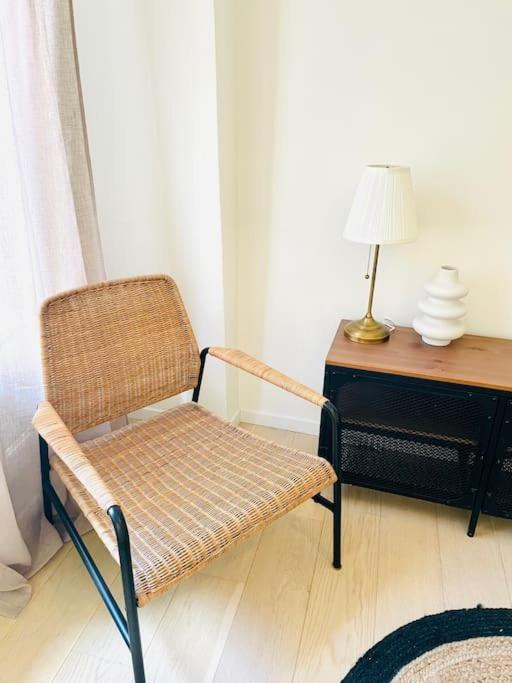 Maison Charmante Avec Terrasse, 2 Chambres 마르세이앙 외부 사진